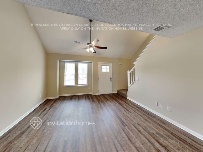 Building Photo - 6861 John Clark Dr