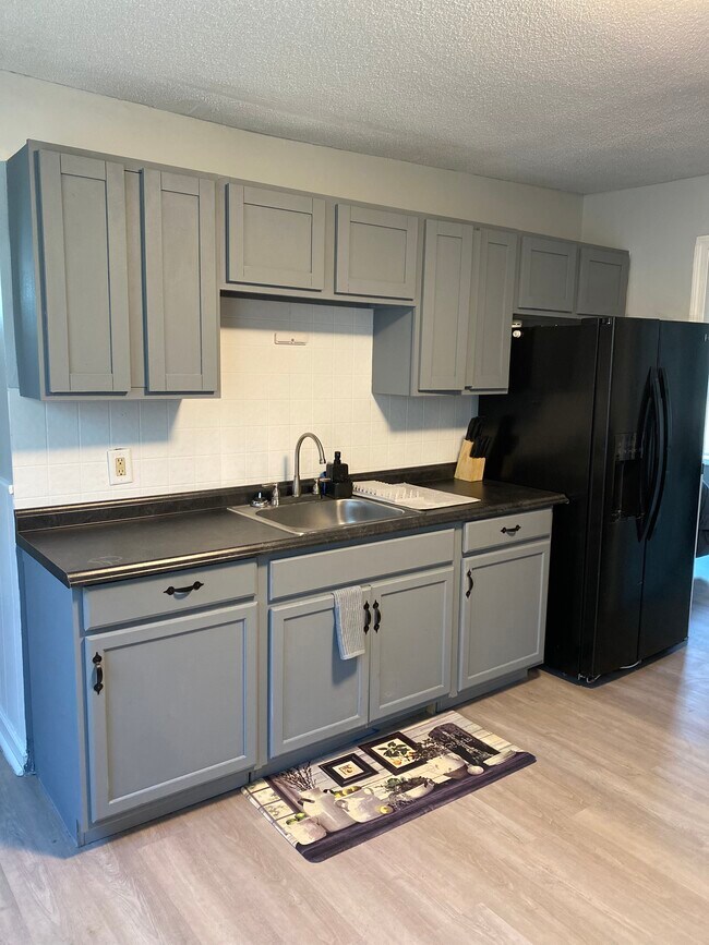 35 Healey St Unit 1, Springfield, MA 01151 Apartments in Springfield, MA