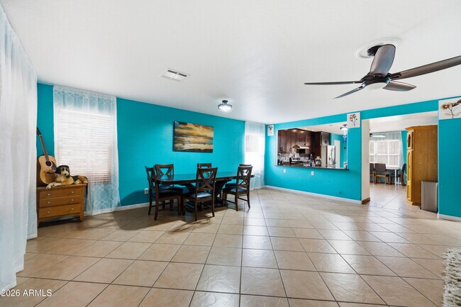 Foto del edificio - 11450 E Quicksilver Ave