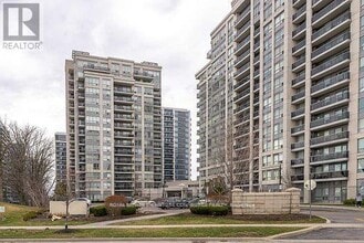 Building Photo - 60-960 Disera Dr