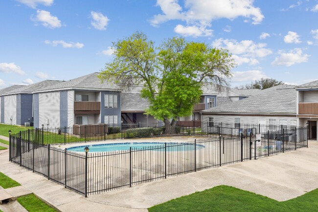 Foto del edificio - 1320 Wales Dr