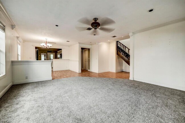 Building Photo - 906 Malone St