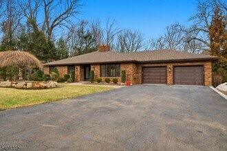 Building Photo - 12 McCaffrey Ln