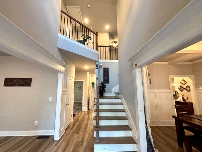 Foyer - 1920 Grand Lanier Dr