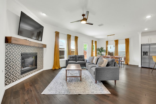 Foto del edificio - 2113 Paxton Way