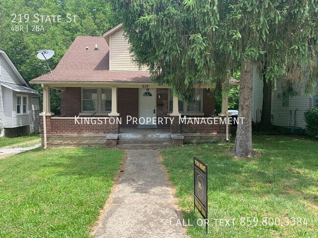 Foto del edificio - NEW LISTING 4 BEDROOM HOUSE!! 1/2 OFF SECU...