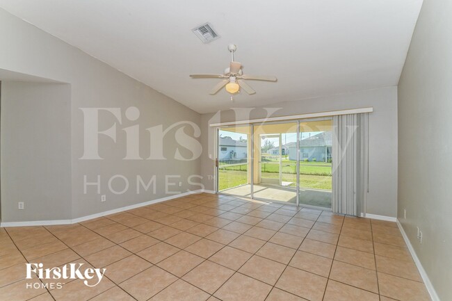 Foto del edificio - 3926 NE 22nd Pl