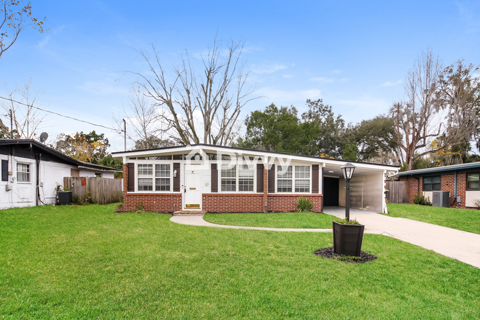 Foto principal - 7543 Rolling Hills Dr