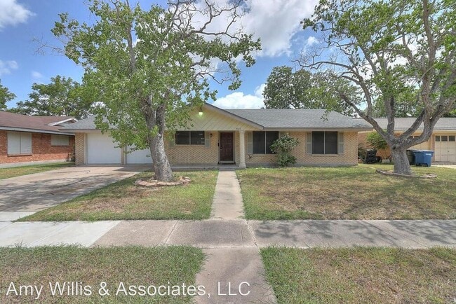 Building Photo - 3 br, 2 bath House - 4022 Cork Dr.