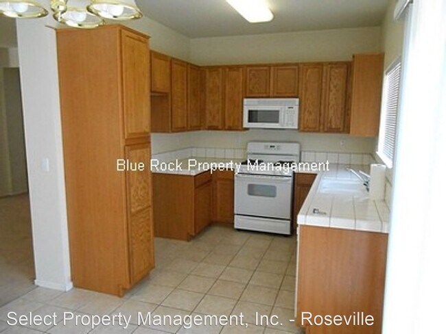 Building Photo - 3 br, 2 bath House - 1900 Leford Way