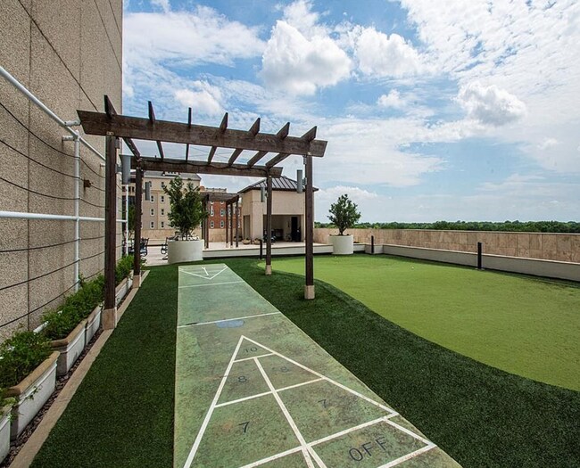 Pool Area - 5909 Luther Ln