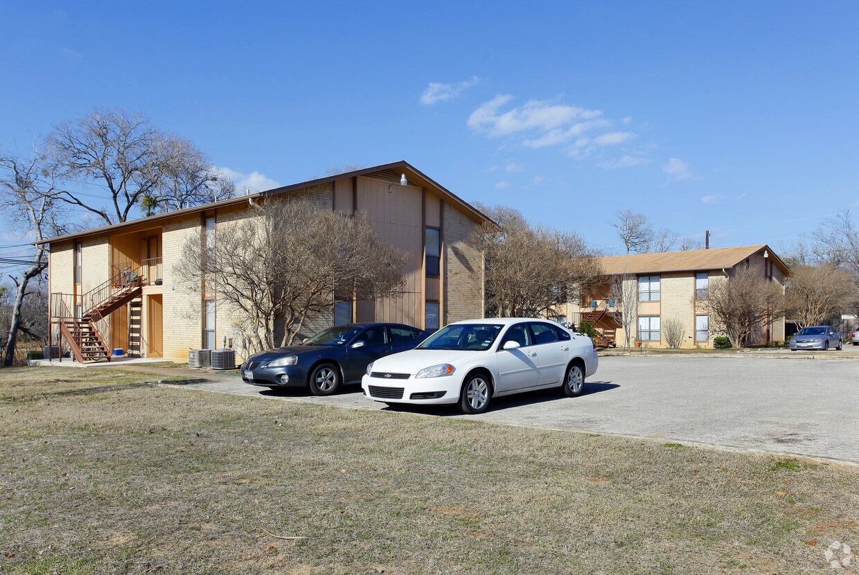 Primary Photo - Fenway Loop Apartments