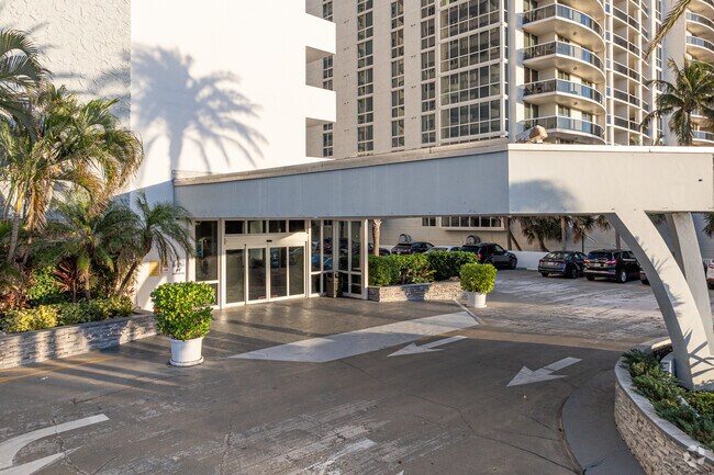 Entrance - Galt Towers Condominium