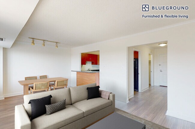 Foto del edificio - 4100 Massachusetts Ave NW