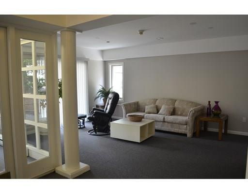 Foto del edificio - 121 Longwood Ave