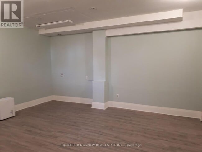 Building Photo - 18 Corvette Ave