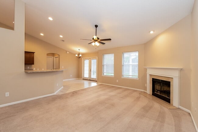 Foto del edificio - 10341 Shelby Creek Rd N