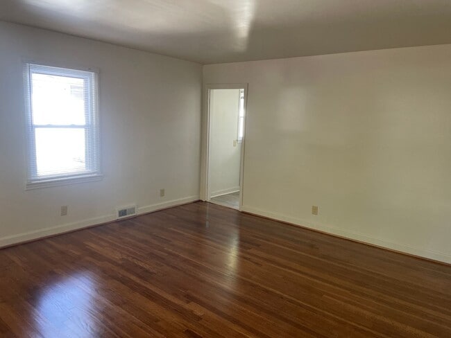 Building Photo - 1437 Thurmond St