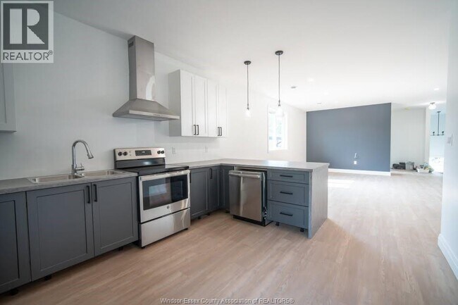 Photo du bâtiment - 1210 Laurendeau Ave