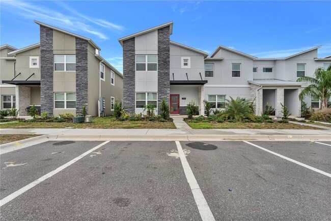 Building Photo - 1200 Challenge Dr