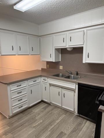 Building Photo - 7502 Pear Tree Ln