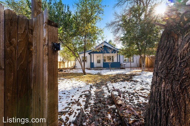 Foto del edificio - 4 br, 1 bath House - 504 E Baseline Rd