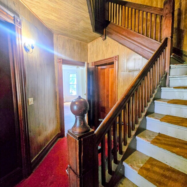 Foto del edificio - 613 Grove St