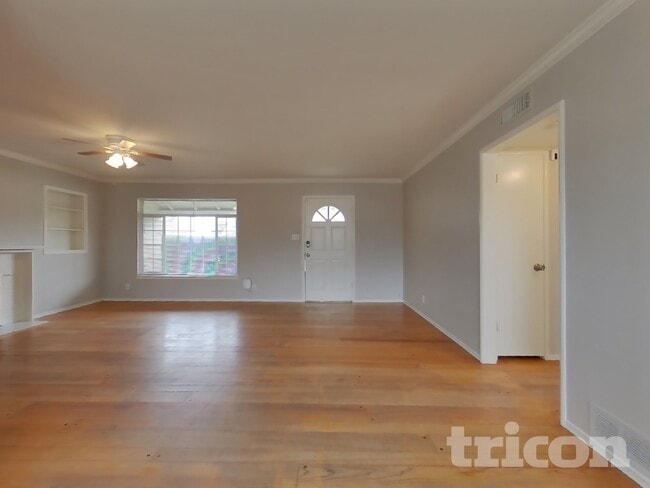 Building Photo - 7420 East Pkwy