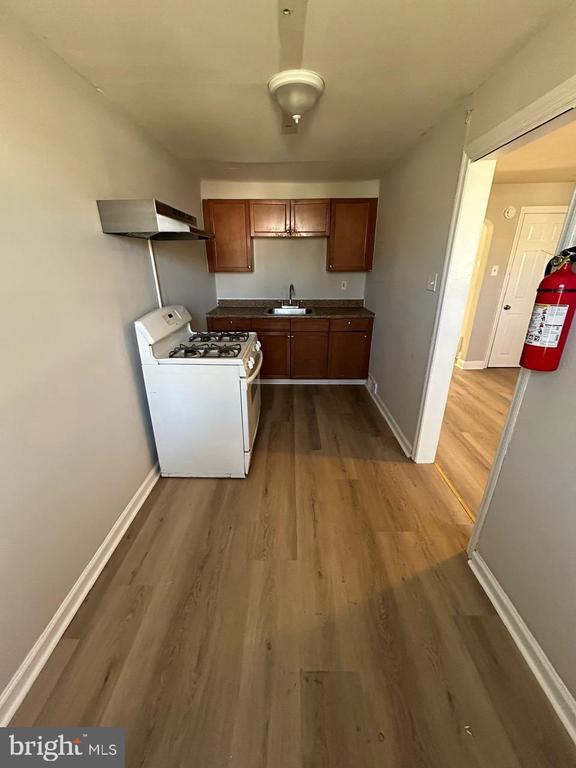 Foto del edificio - 330 W 21st St