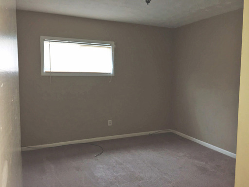 Building Photo - 1281 Village Dr