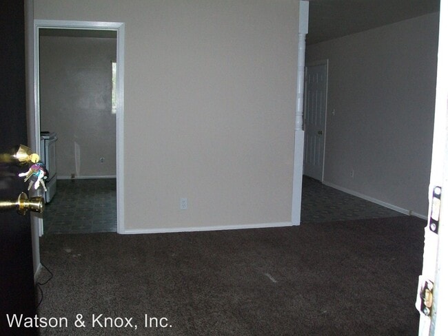 Building Photo - 3 br, 1 bath House - 408  Forrest Clary Drive