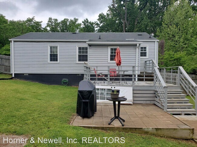 Foto del edificio - 3 br, 1.5 bath House - 709 W 27th Street