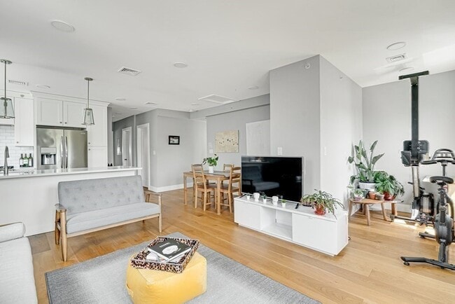 Foto del edificio - 19 Plymouth St