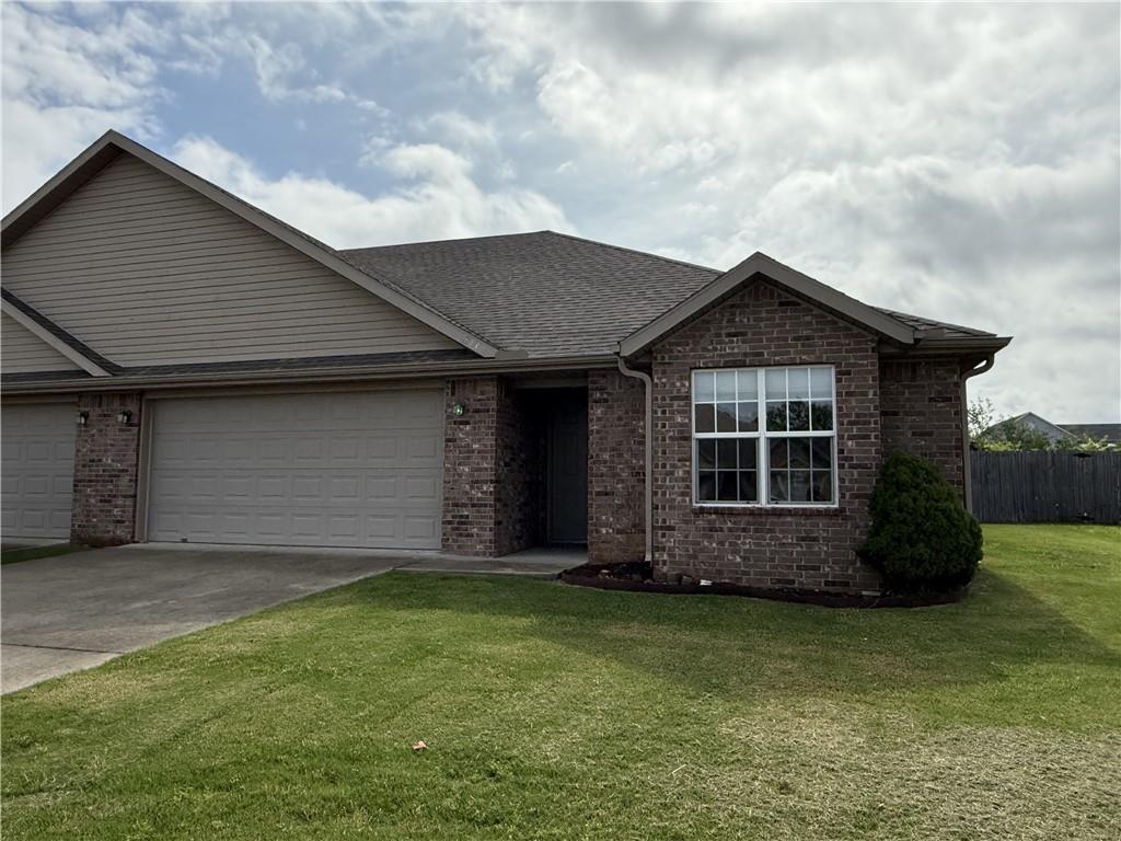 Foto principal - 213 Foxglove St