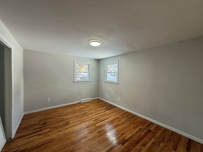 Foto del edificio - Recently updated 3 Bed 1 Bath Single Family House available February 1st!