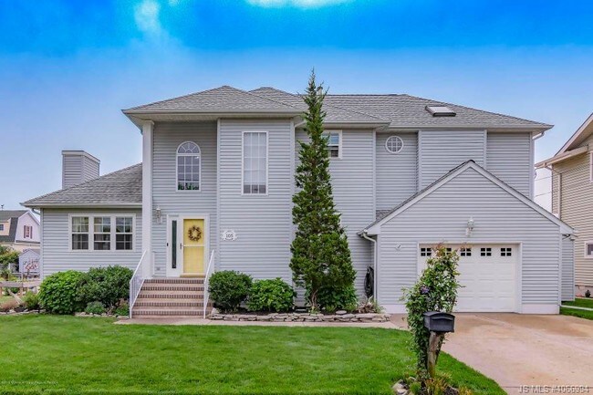 Building Photo - 105 Magnolia Ln