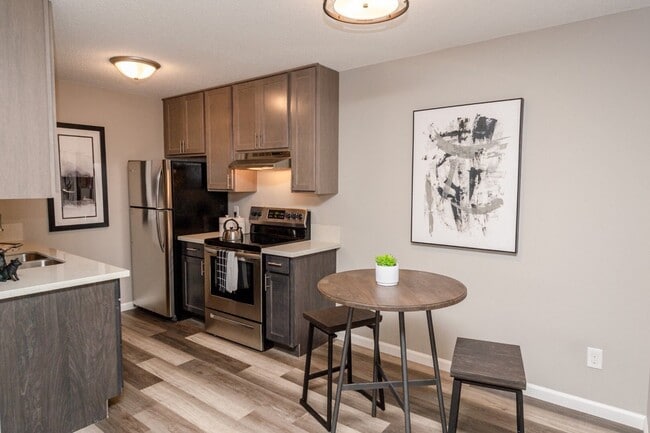 Building Photo - The Birchway Apartments