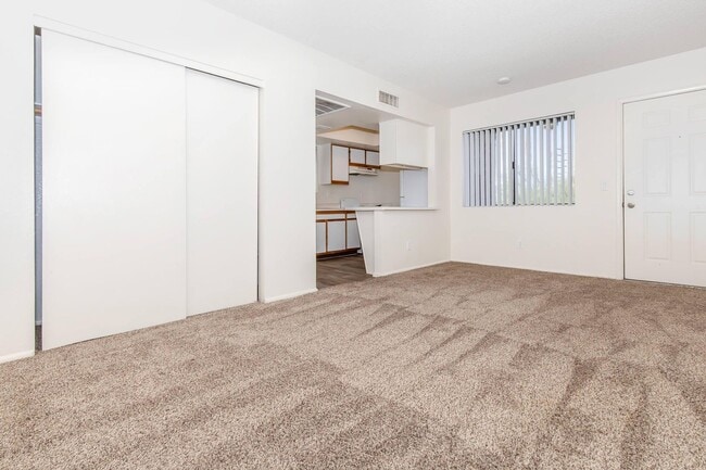 Interior Photo - Broadmoor Apartments