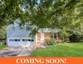 Building Photo - 3699 Chimney Ridge Ct