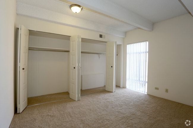 Interior Photo - Da Vinci Apartments