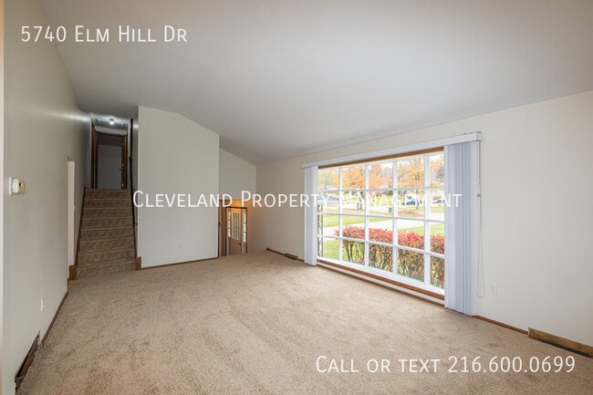 Foto del edificio - 5740 Elm Hill Dr