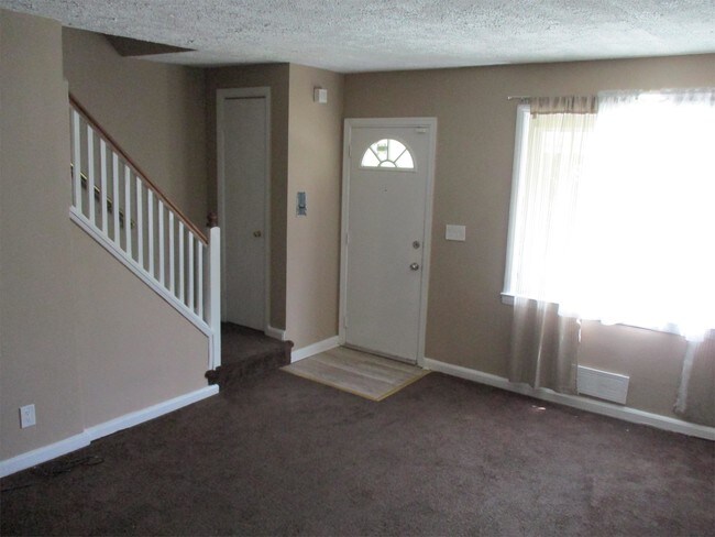 Foto del edificio - 4404 Mountview Rd