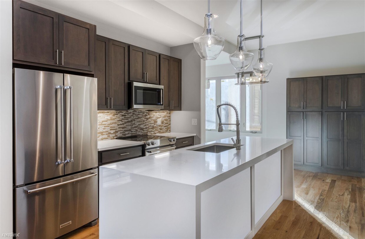 Foto principal - 4451 Tennyson St