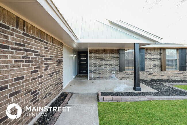 Foto del edificio - 2705 Fairfield Dr