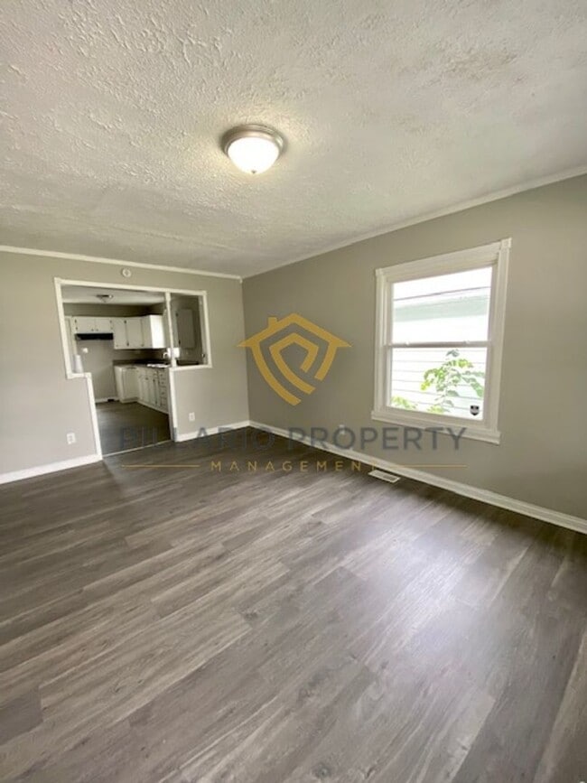 Building Photo - Fresh and Clean, Updated Bean Creek 2 Bedr...