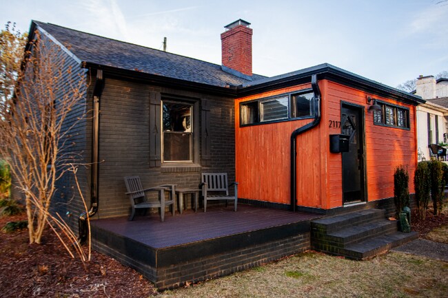 Building Photo - 2117 Shenandoah Ave