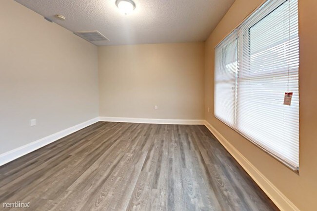 Building Photo - 1226 Oak Valley Dr
