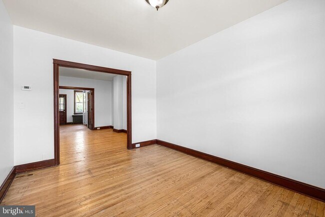 Foto del edificio - 315 Elrino St