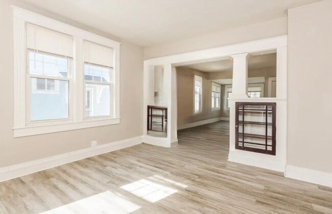 Building Photo - 1316 44th St