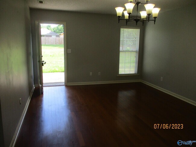 Foto del edificio - 103 Balsam Poplar Way